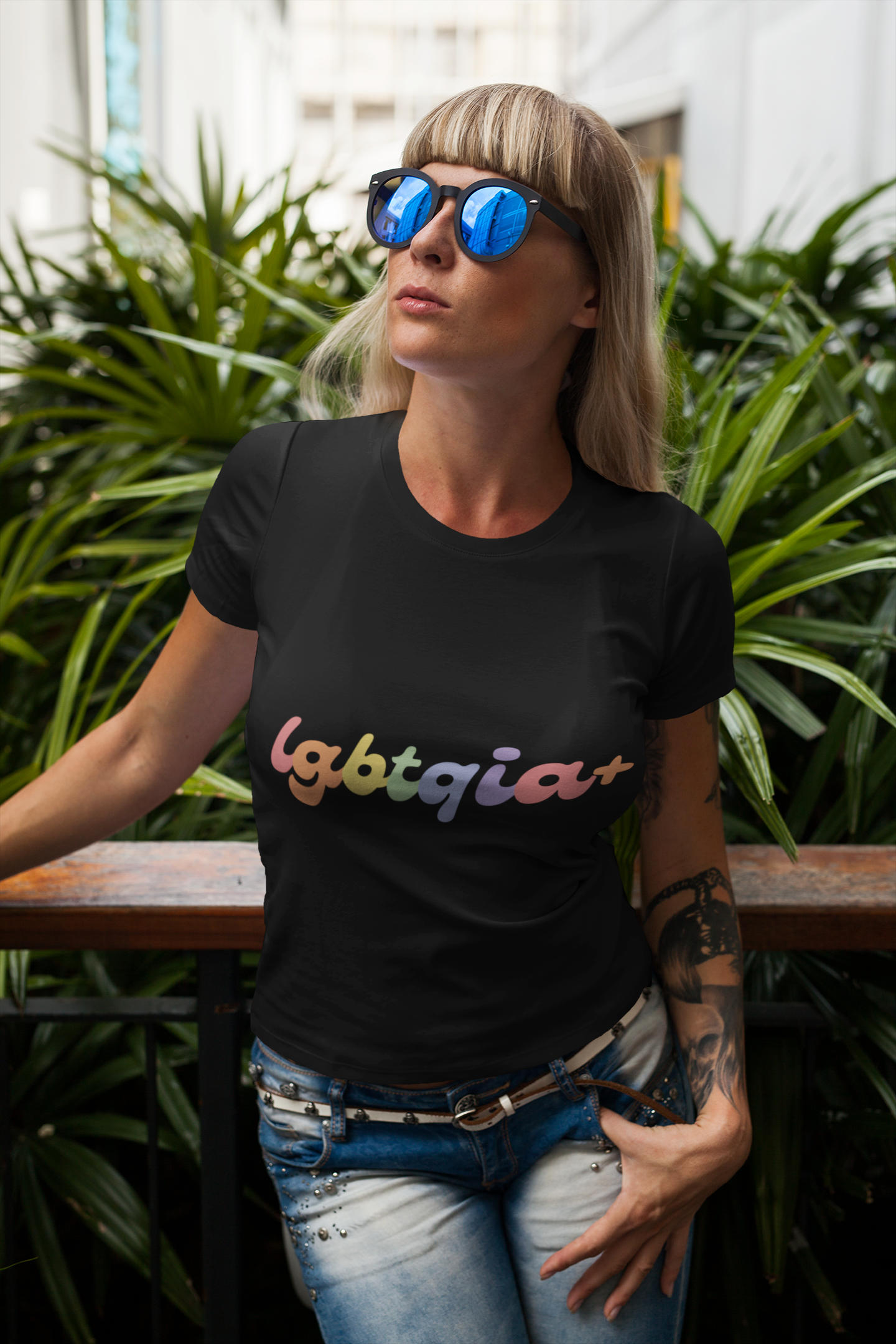 Groovy (LGBTQIA+) - Unisex T-shirt